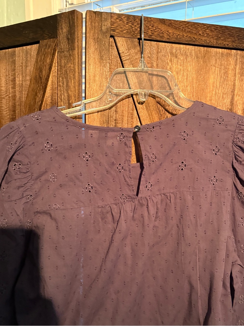 Universal Thread Dusty Blue (slightly purpleish) Eyelet Peasant Blouse - Picture 5 of 6
